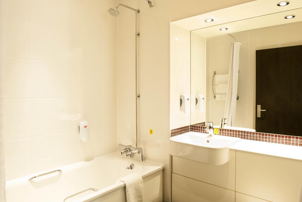 Premier Inn London بيكسليهيث المظهر الخارجي الصورة